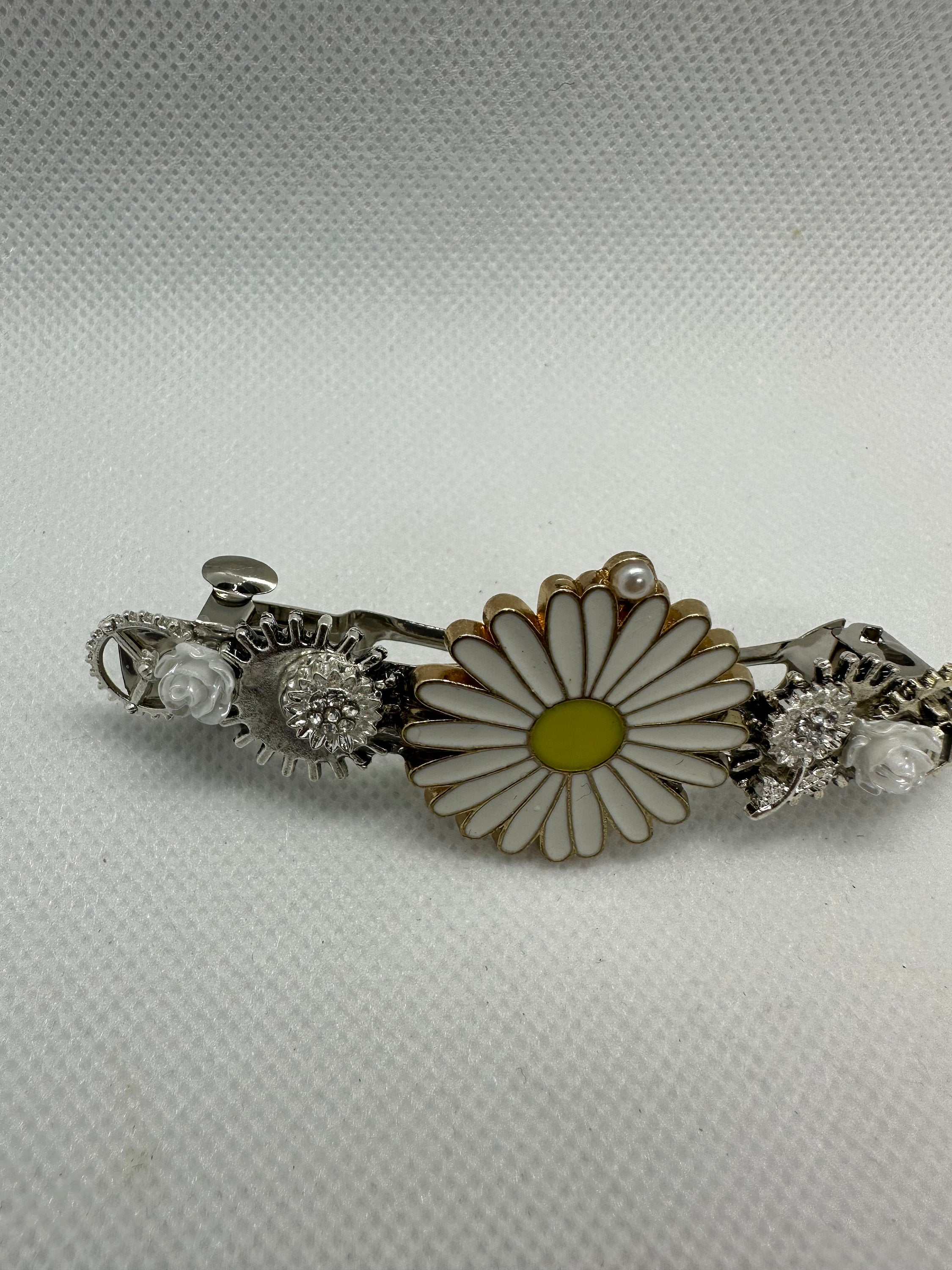 Metal Daisy Steampunk Hairclip