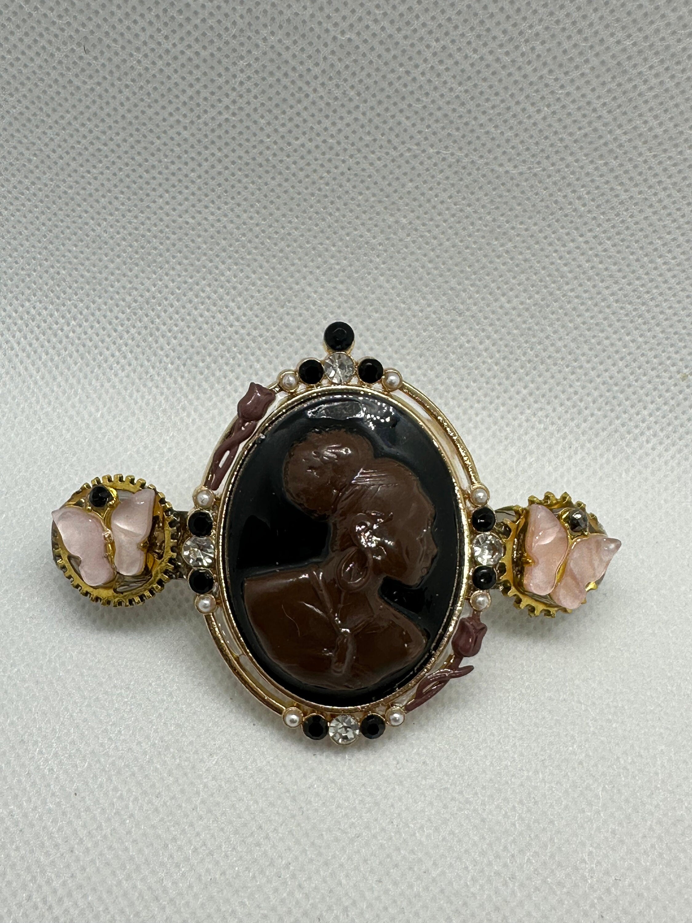 Steampunk African Lady cameo with Antique Look Hairclip