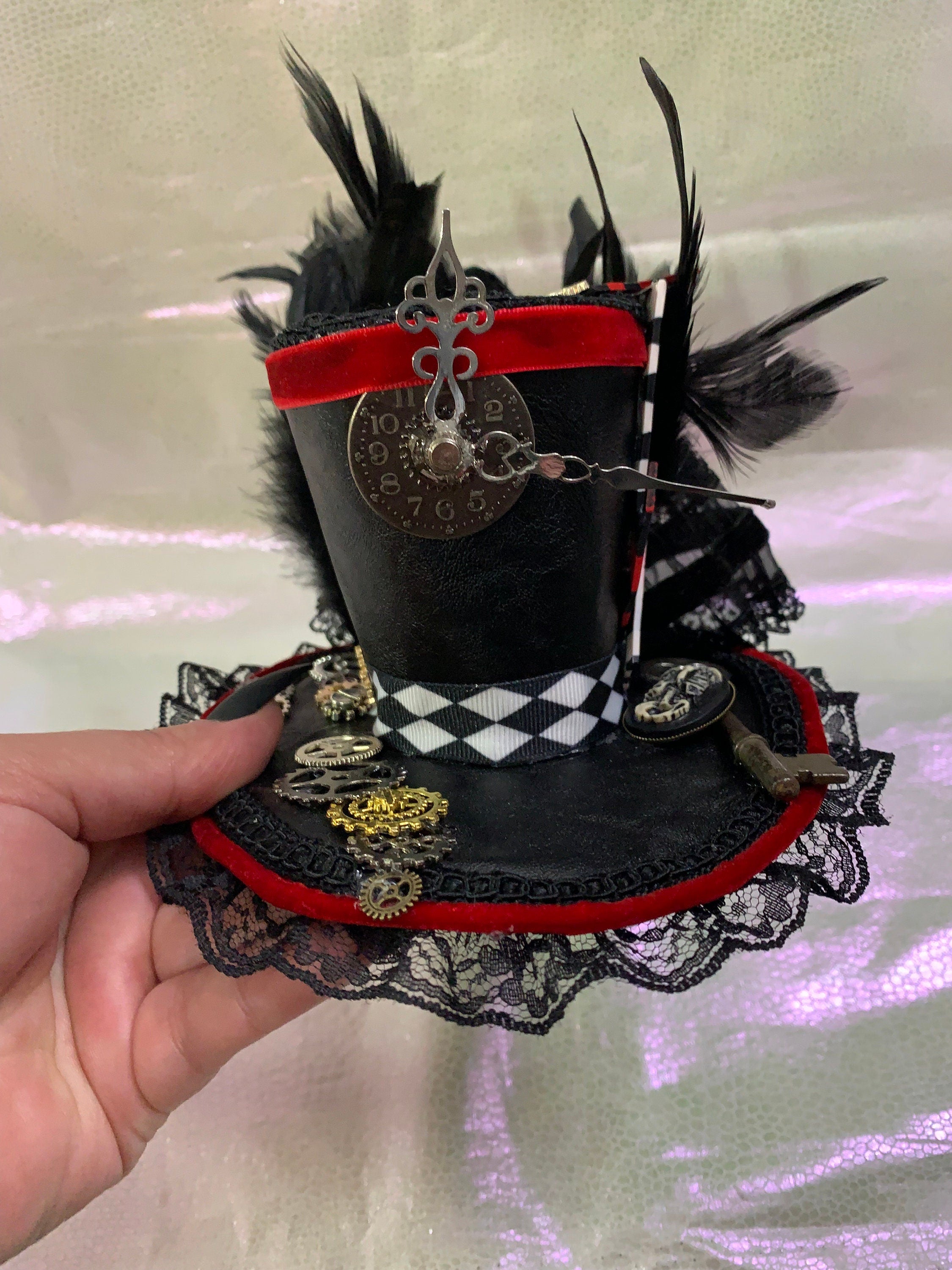 Steampunk Mini Top Hat Circus with clock