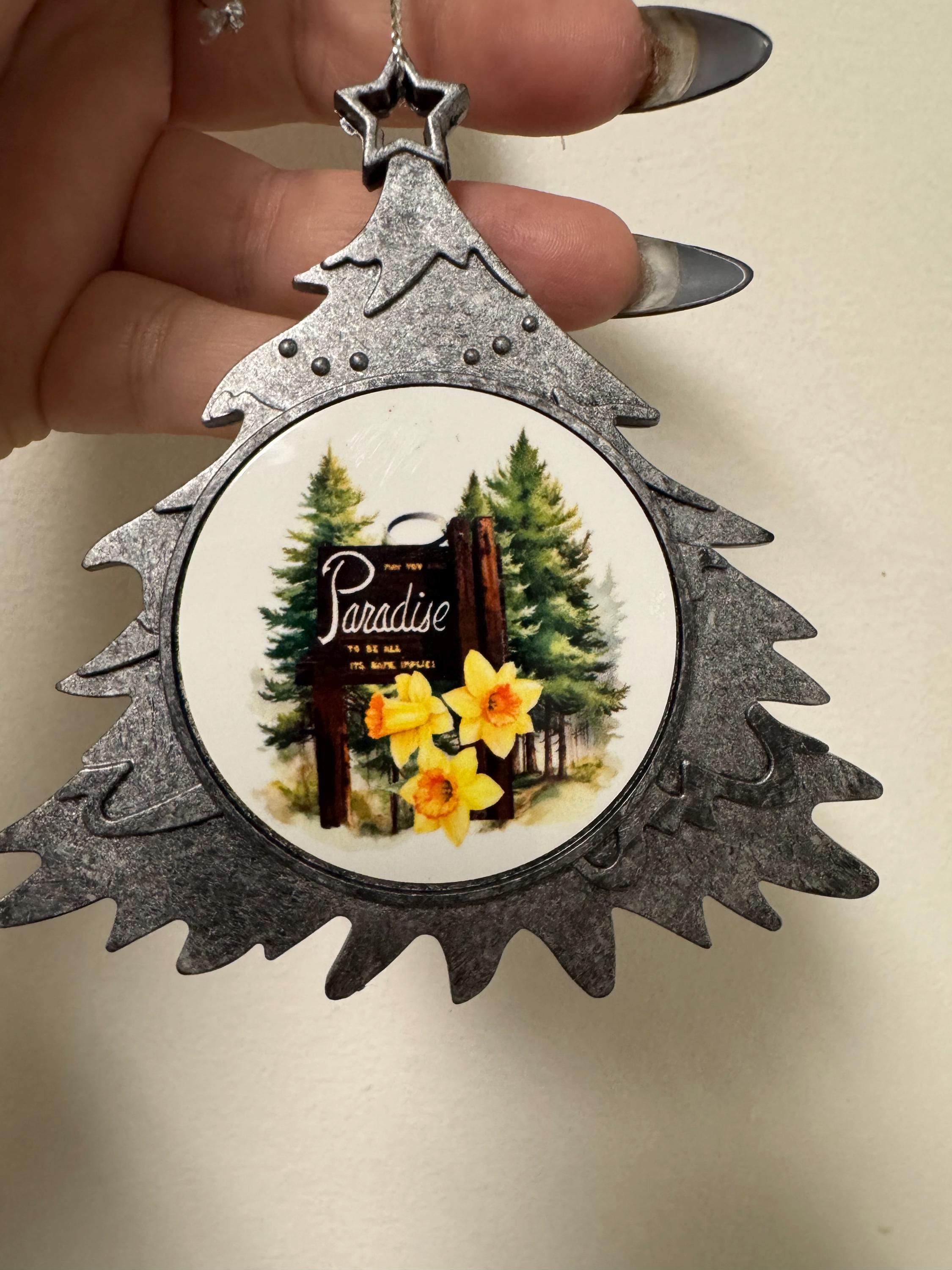 Paradise Antique Look Tree or Circle Ornaments