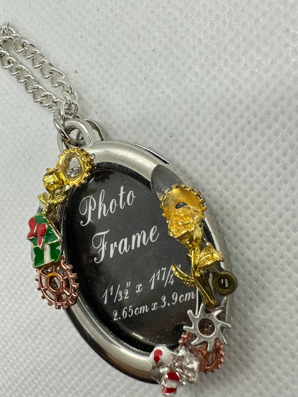 Christmas Frame Steampunk Necklace