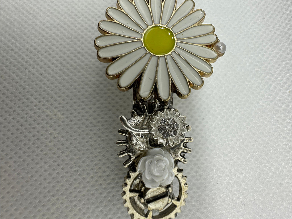 Metal Daisy Steampunk Hairclip