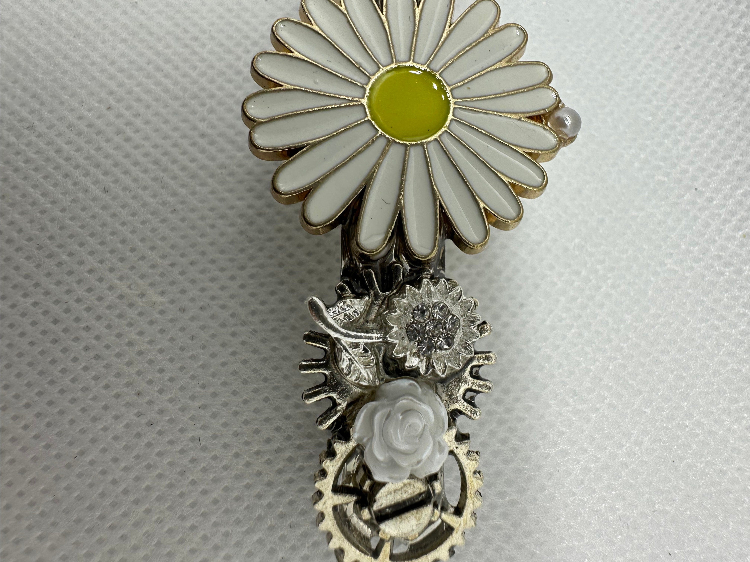 Metal Daisy Steampunk Hairclip