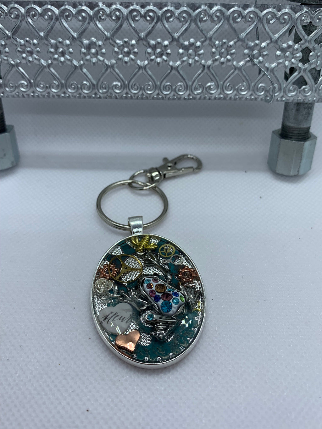 Silver White Steampunk Frog Keychain