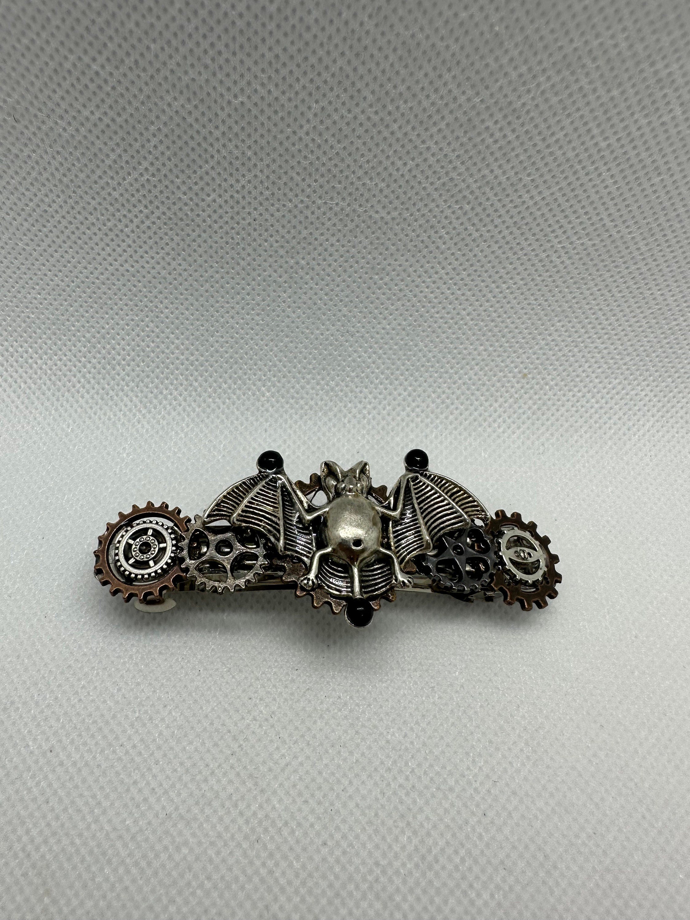 Halloween Steampunk Silver Bat Hair Clip