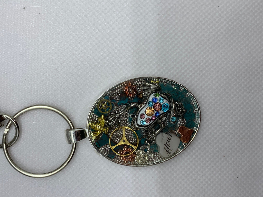 Silver White Steampunk Frog Keychain