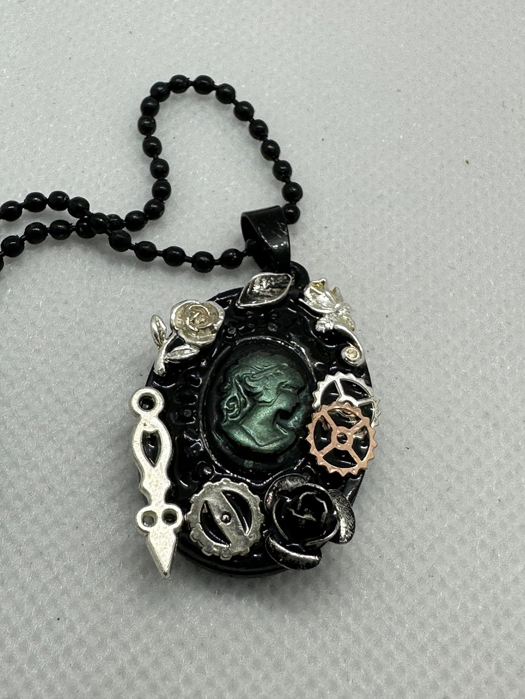 Steampunk Black and Green Lady Cameo