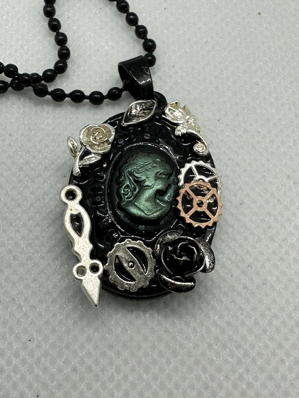 Steampunk Black and Green Lady Cameo
