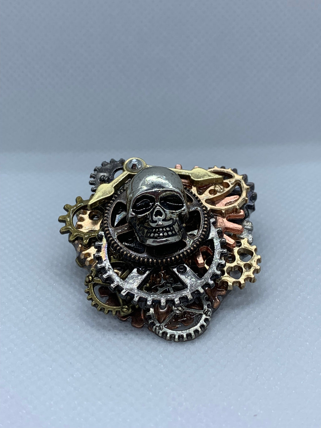 Steampunk Skull Pin/Brooch