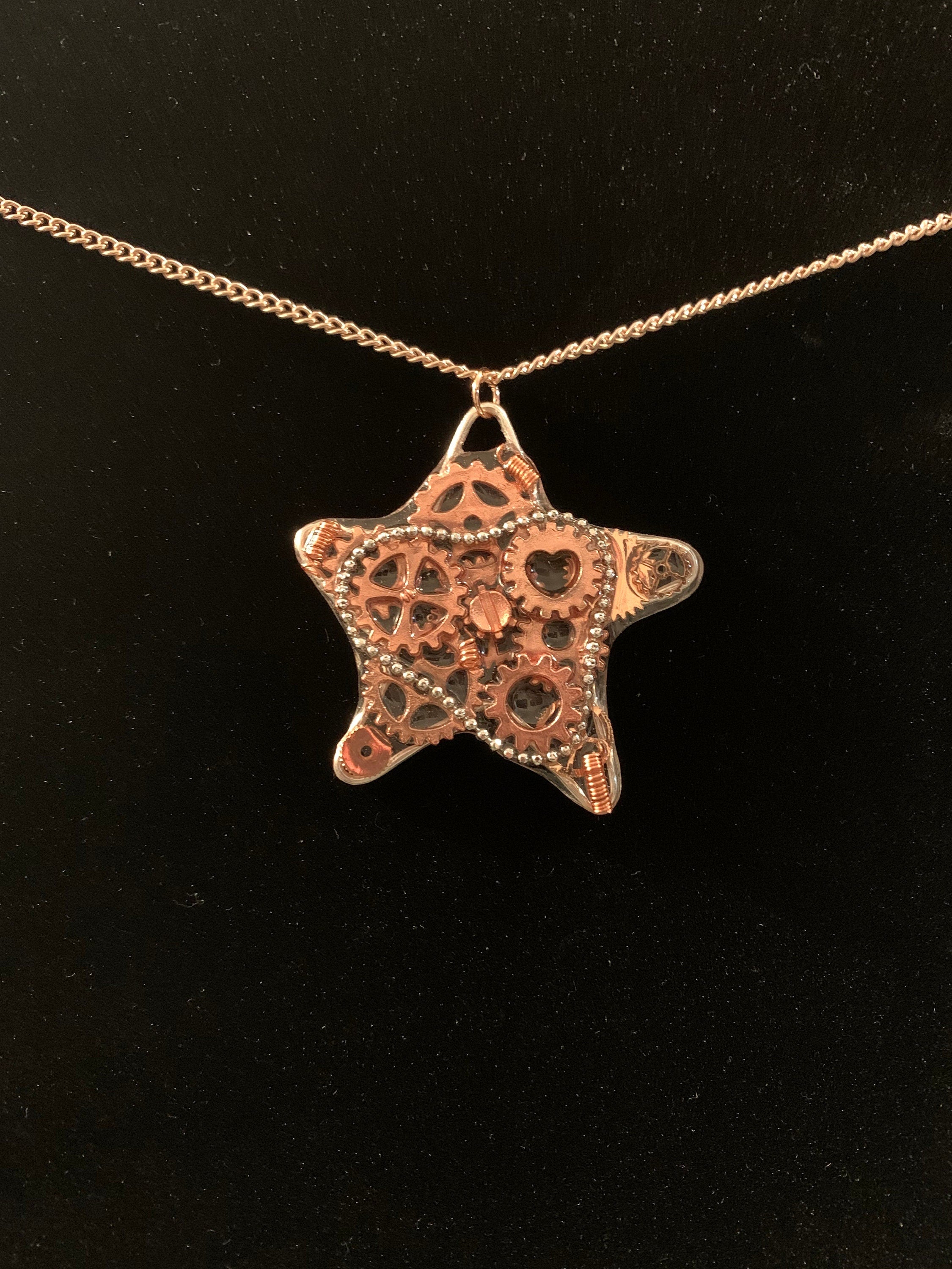 Steampunk star necklace