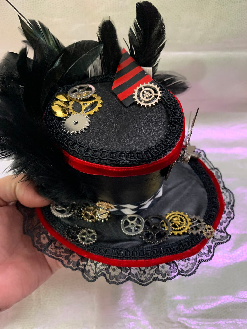 Steampunk Mini Top Hat Circus with clock