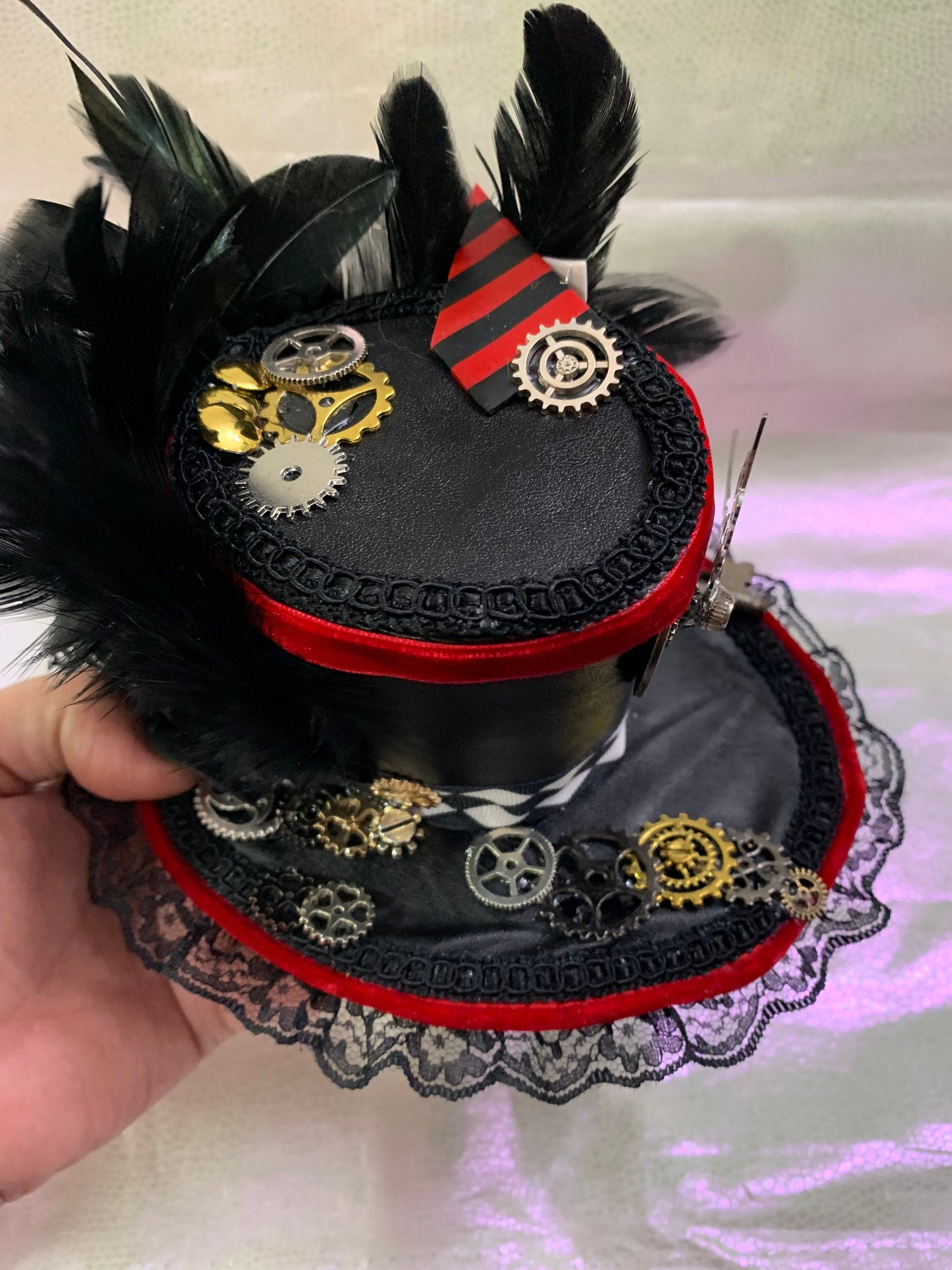 Steampunk Mini Top Hat Circus with clock