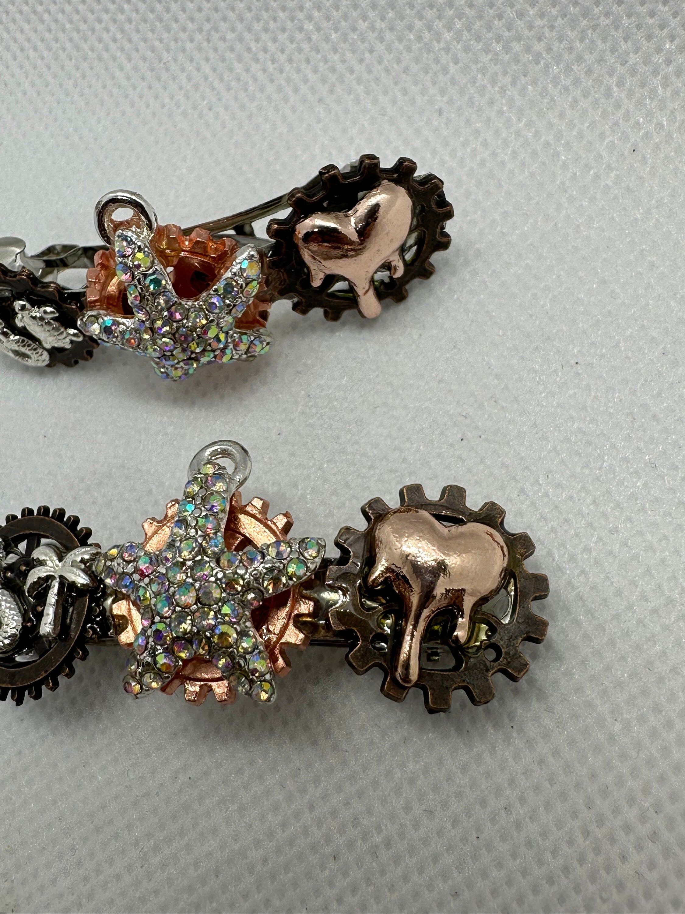 Steampunk Set of Rhinestone Starfish Hairclips