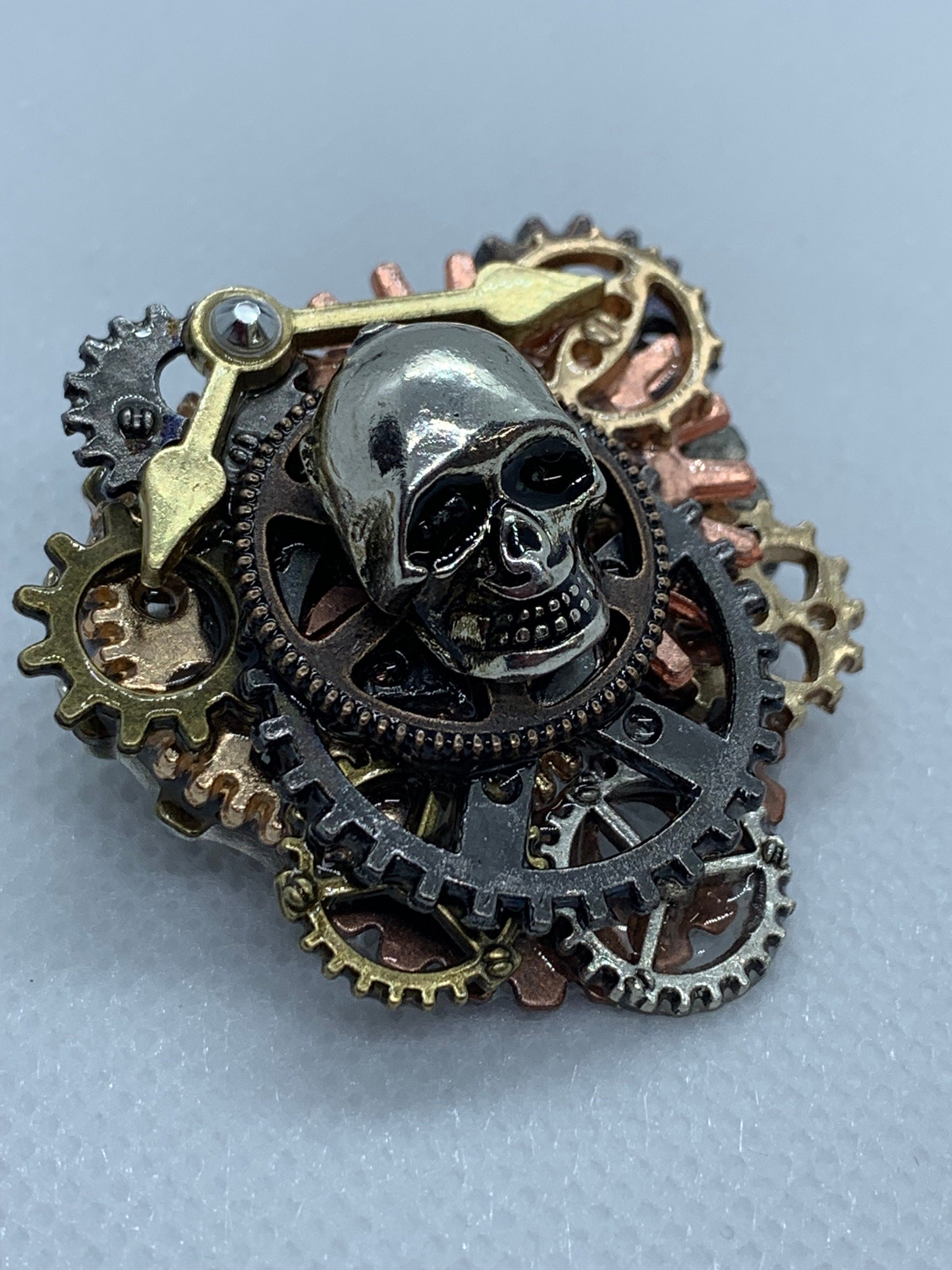 Steampunk Skull Pin/Brooch