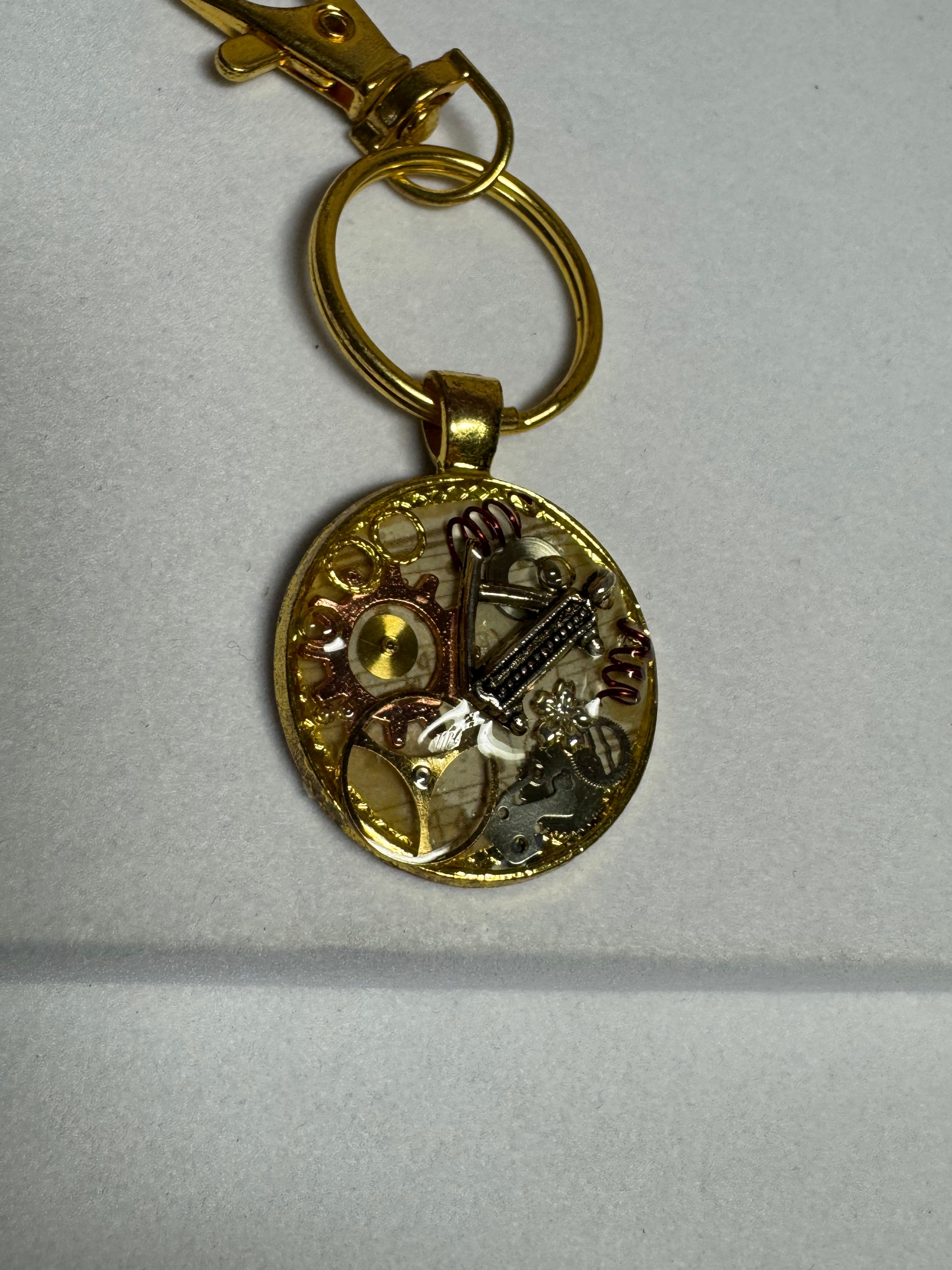 Piano Keychain Gold