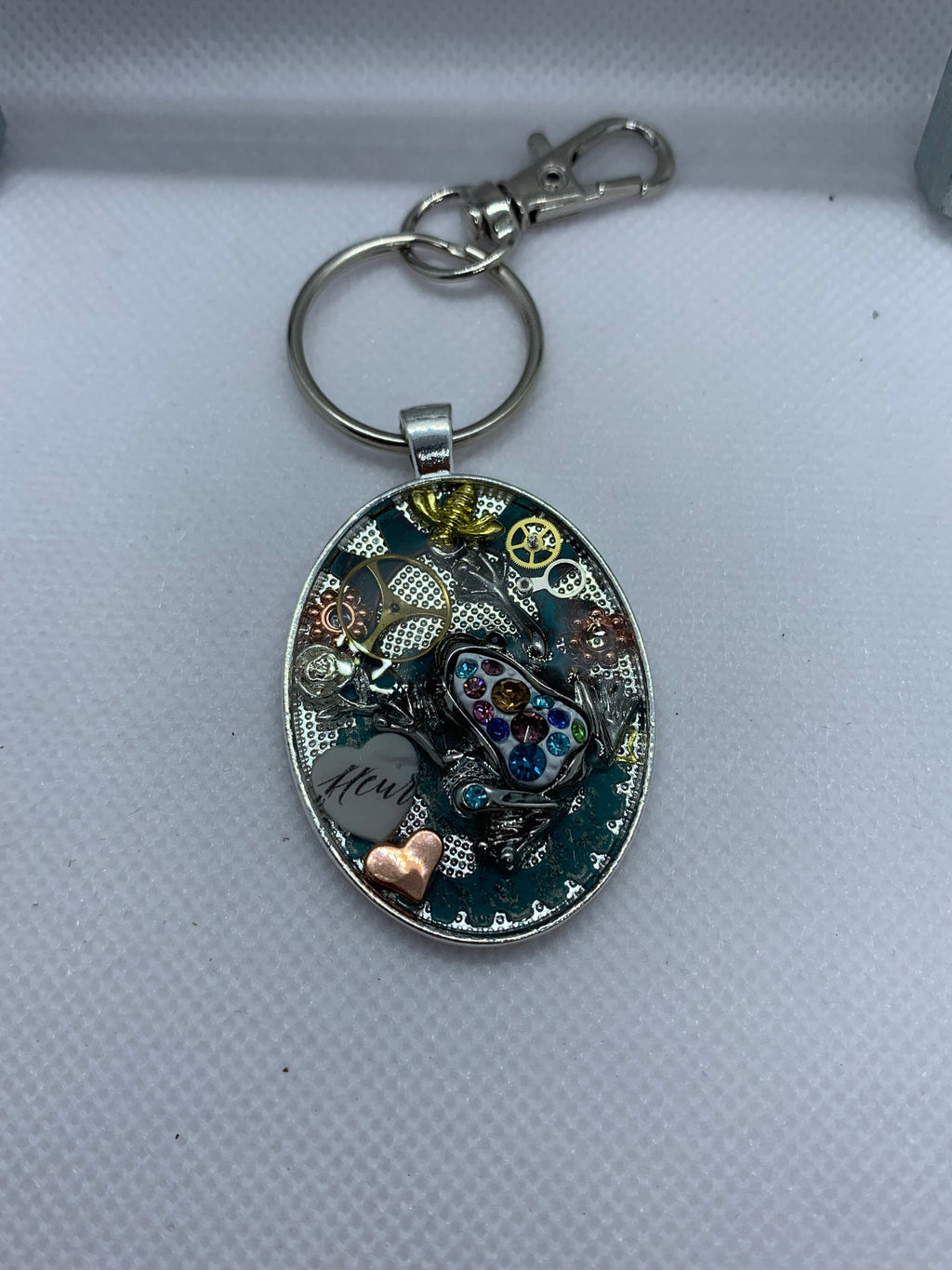 Silver White Steampunk Frog Keychain