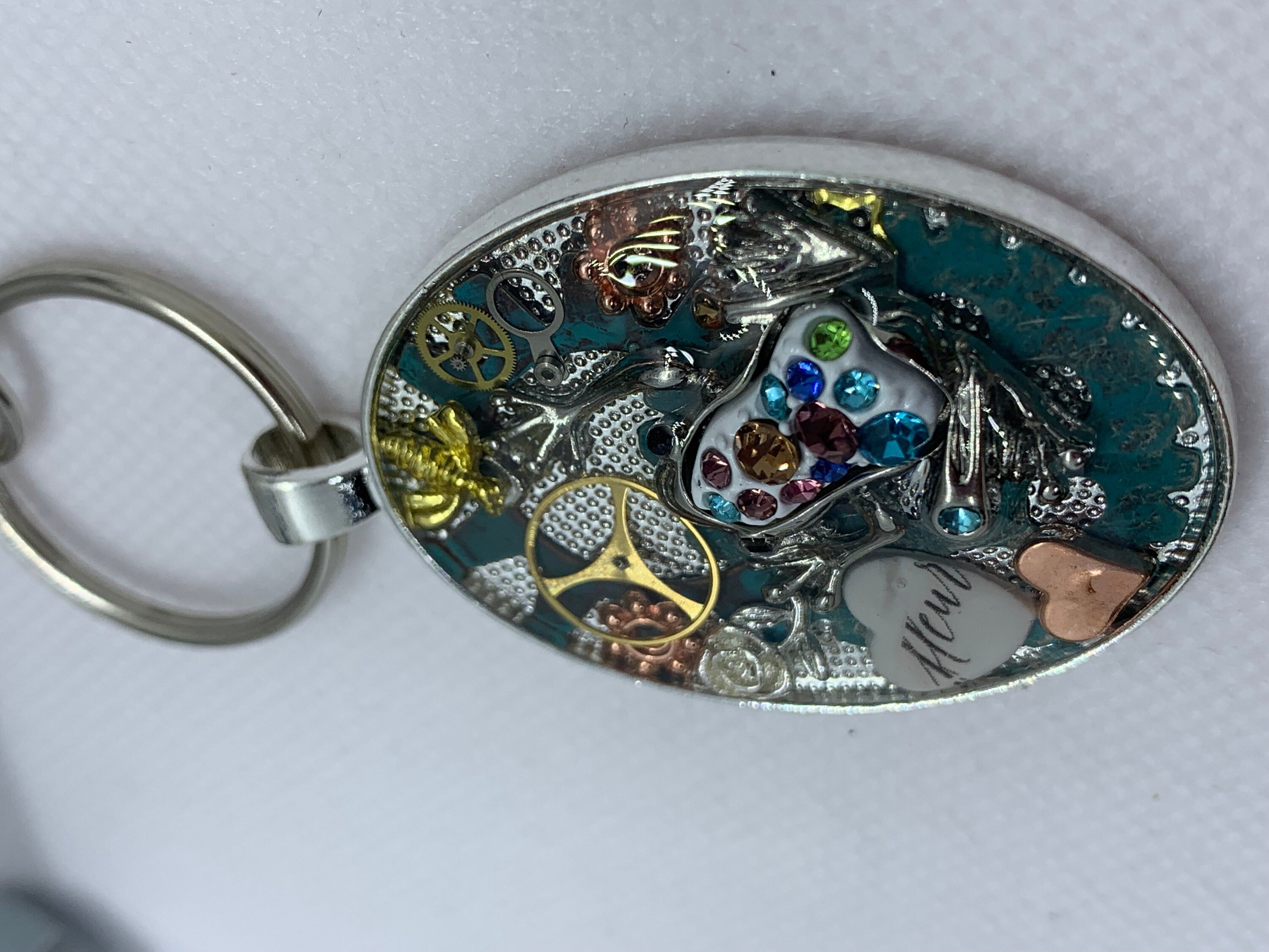 Silver White Steampunk Frog Keychain