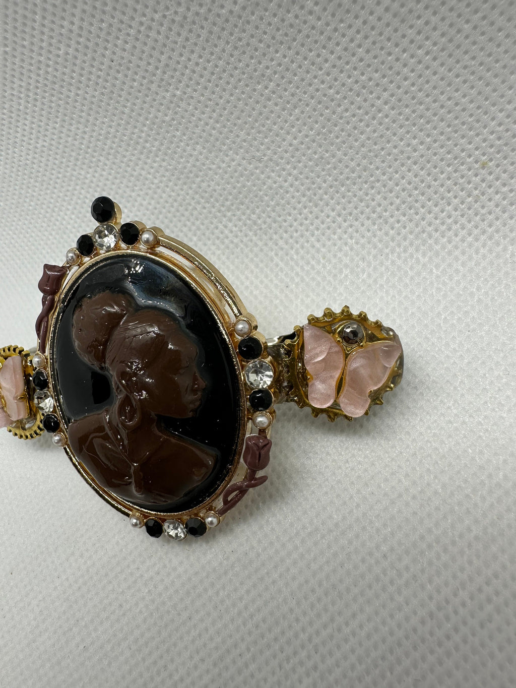 Steampunk African Lady cameo with Antique Look Hairclip