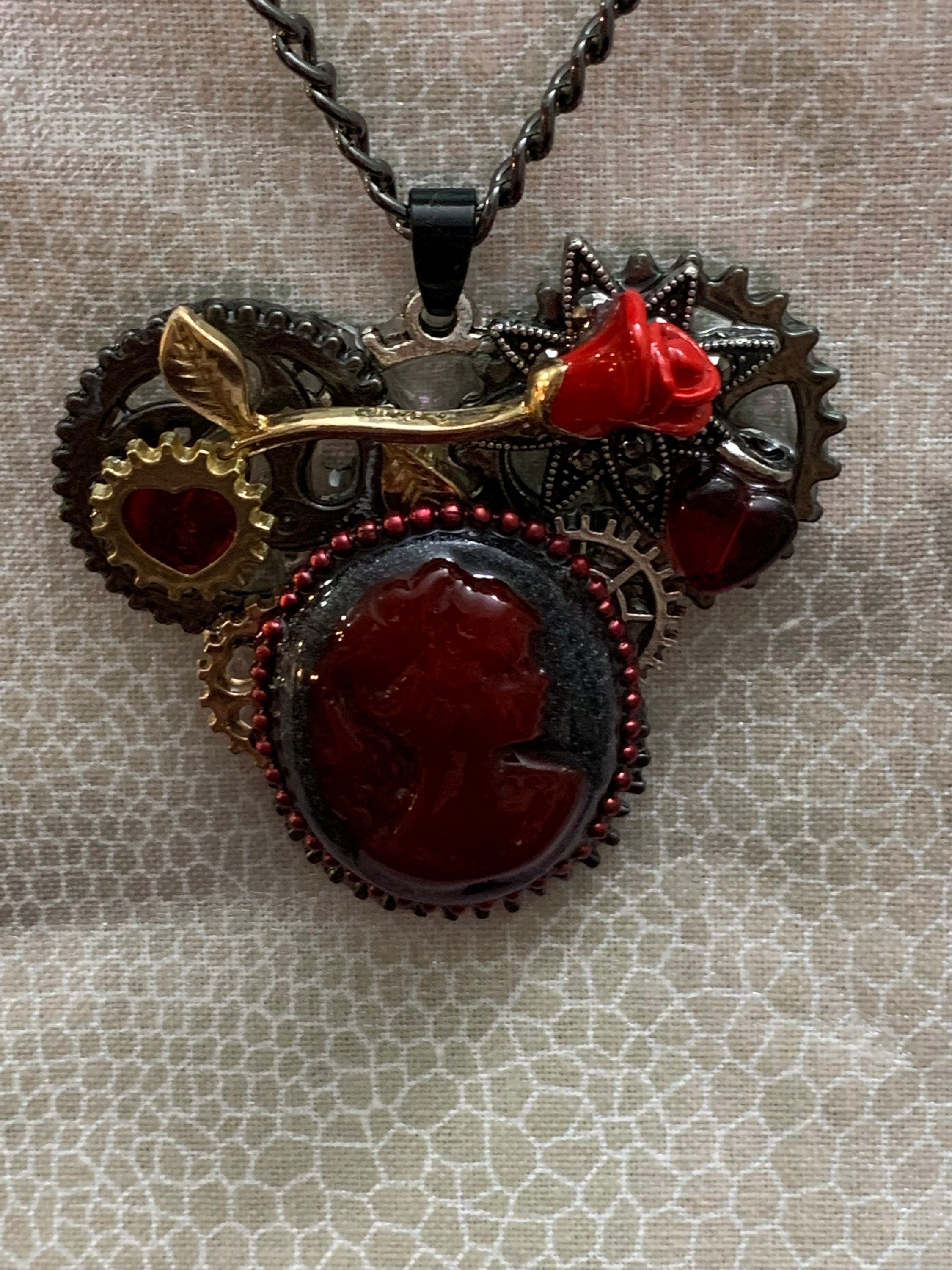Lady Cameo Steampunk necklace Red and Black