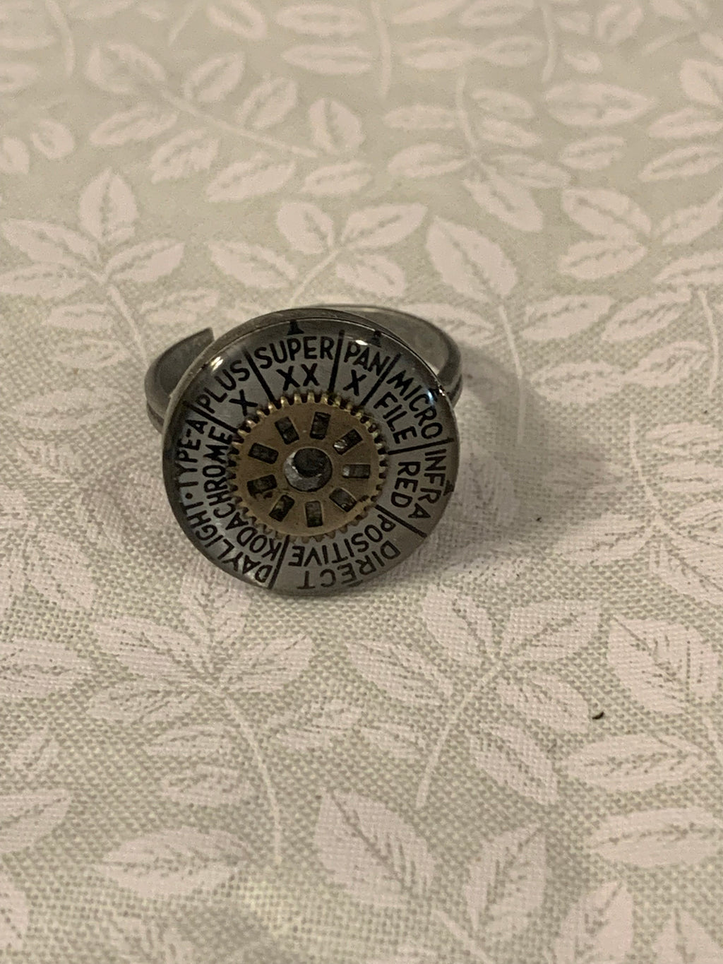 Silver steampunk dial ring