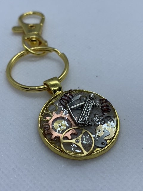 Gold Round Steampunk Piano Keychain