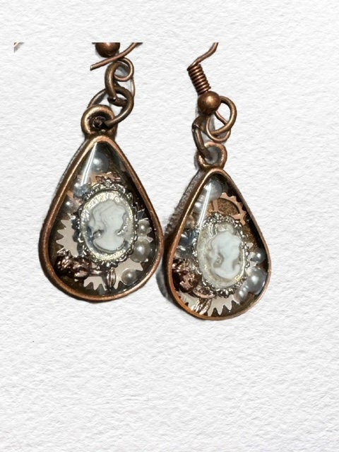 Lady Cameo Copper Tear Drop Earrings