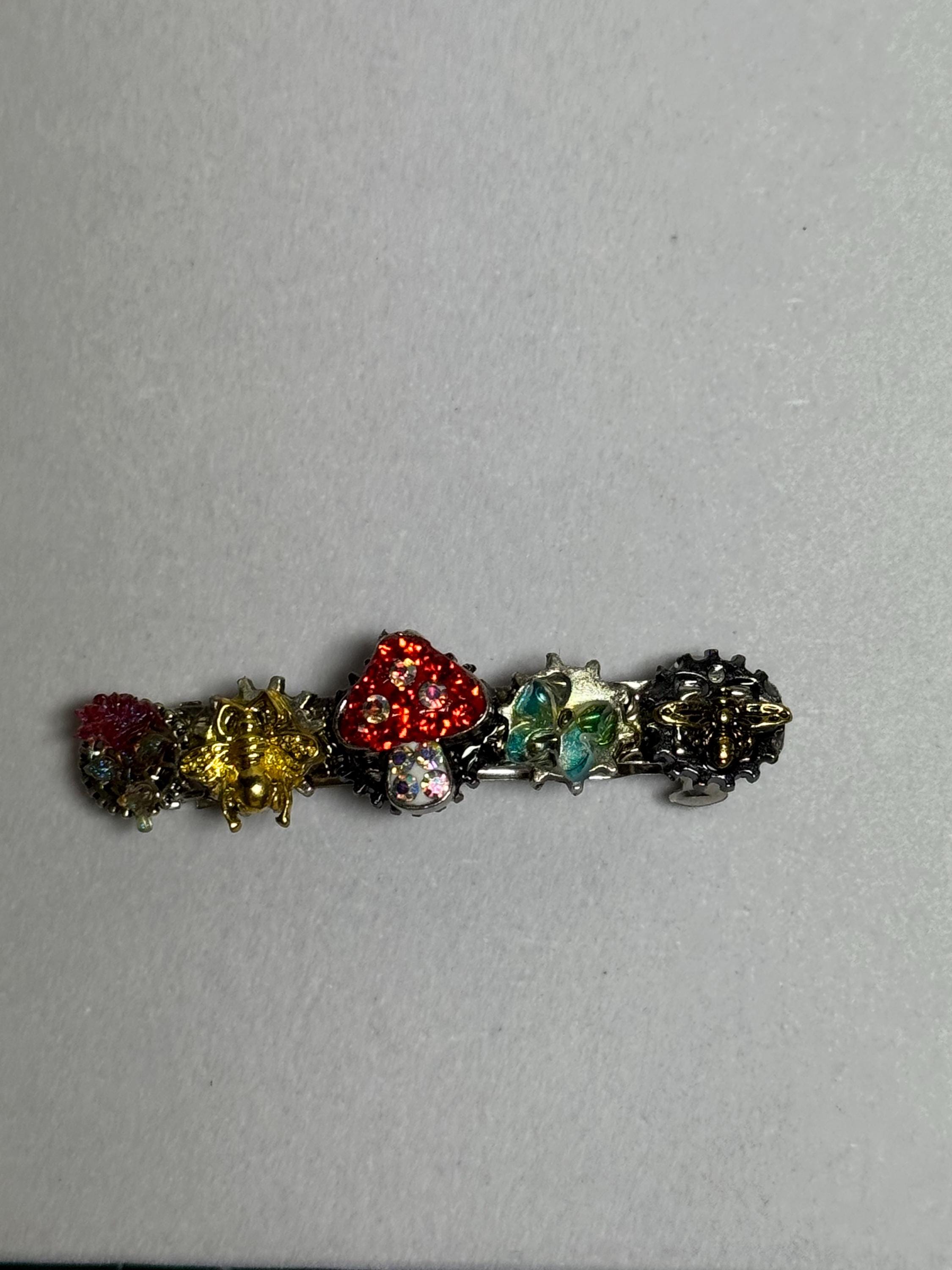 Rhinestone Mushroom Barrette Set