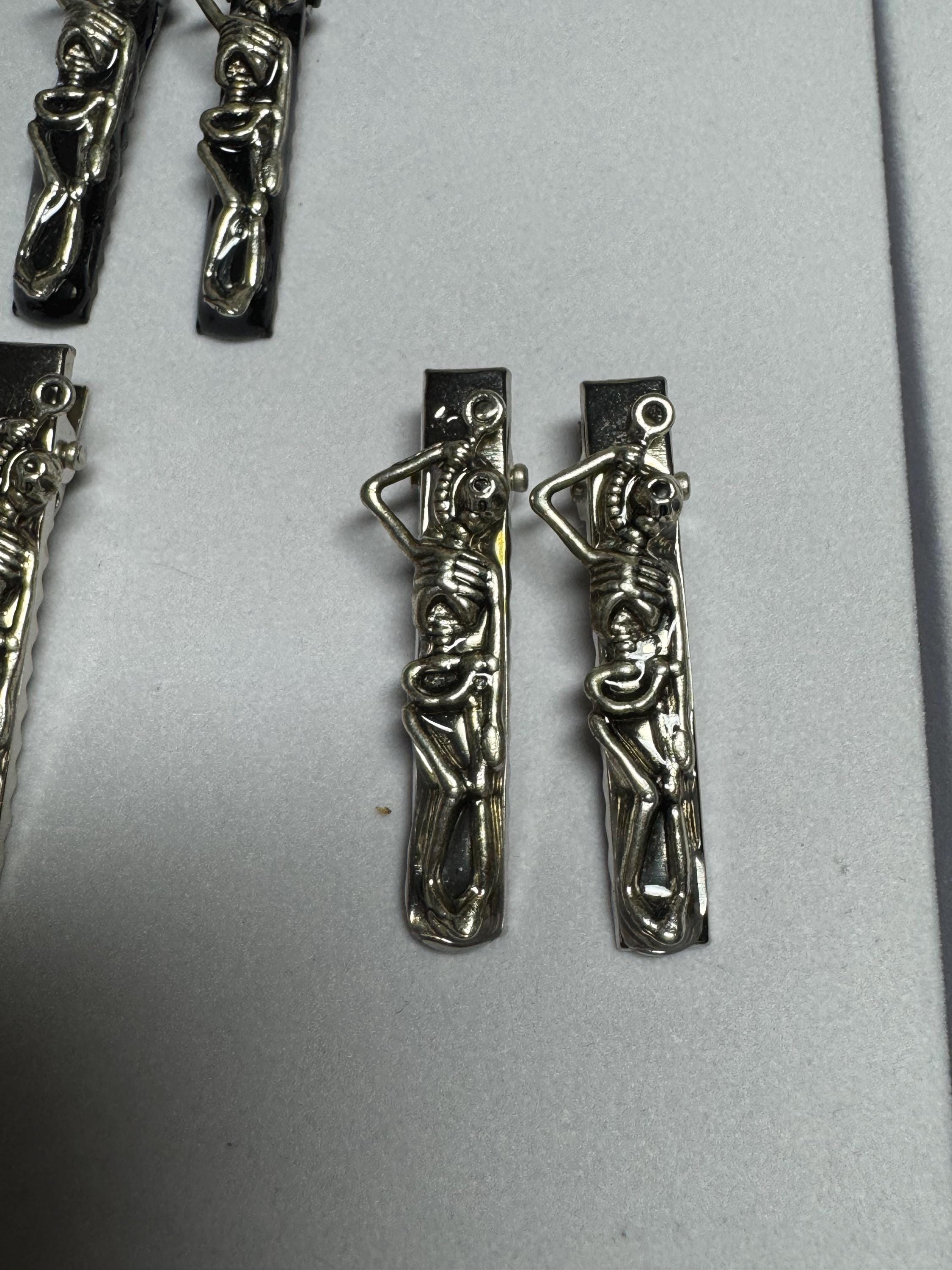 Pair of Small Skeleton Hair Clips Barrettes