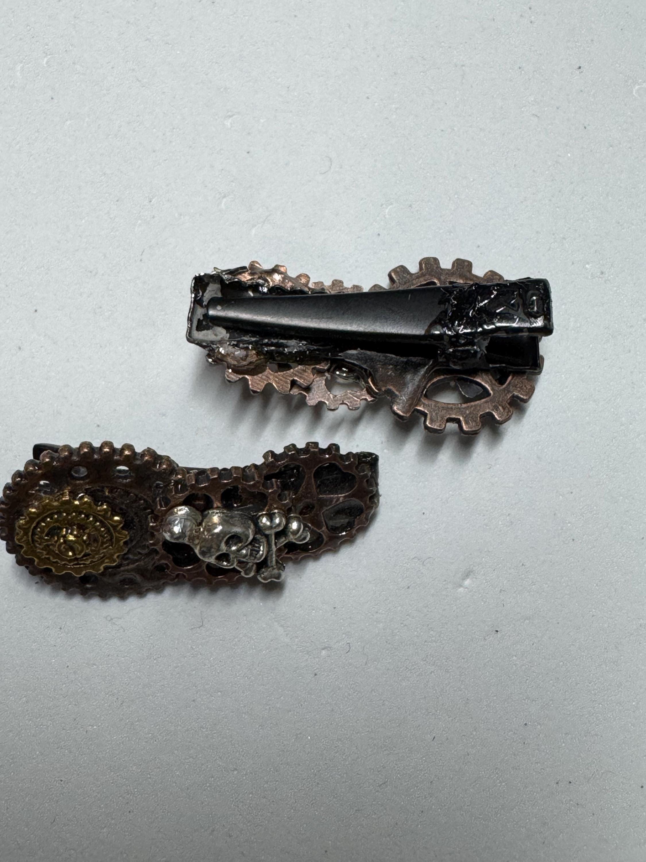 Tiny Metal Hair Clip Sets, Clover, Skulls and Snowflakes