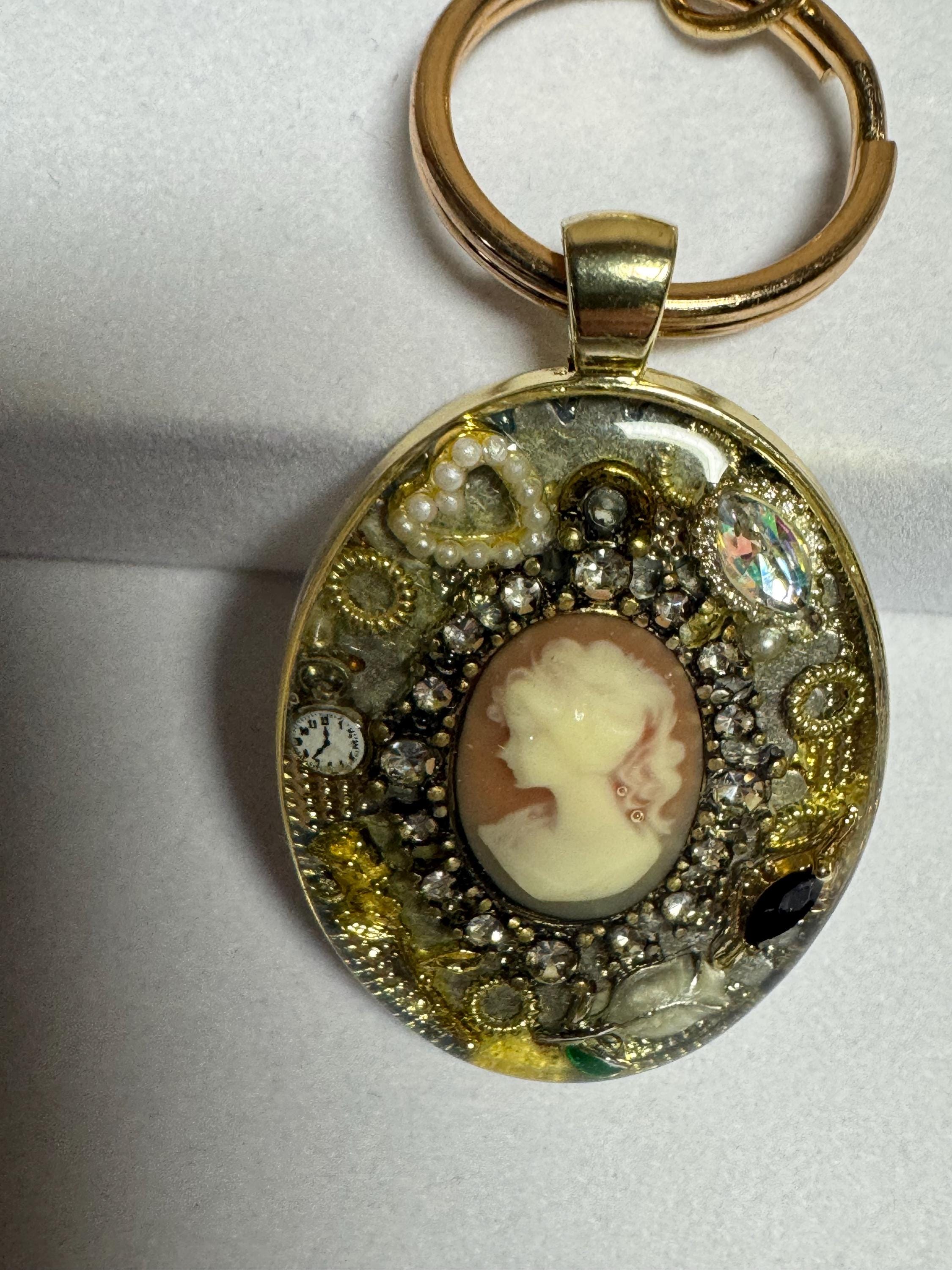 Lady Cameo Oval Keychain