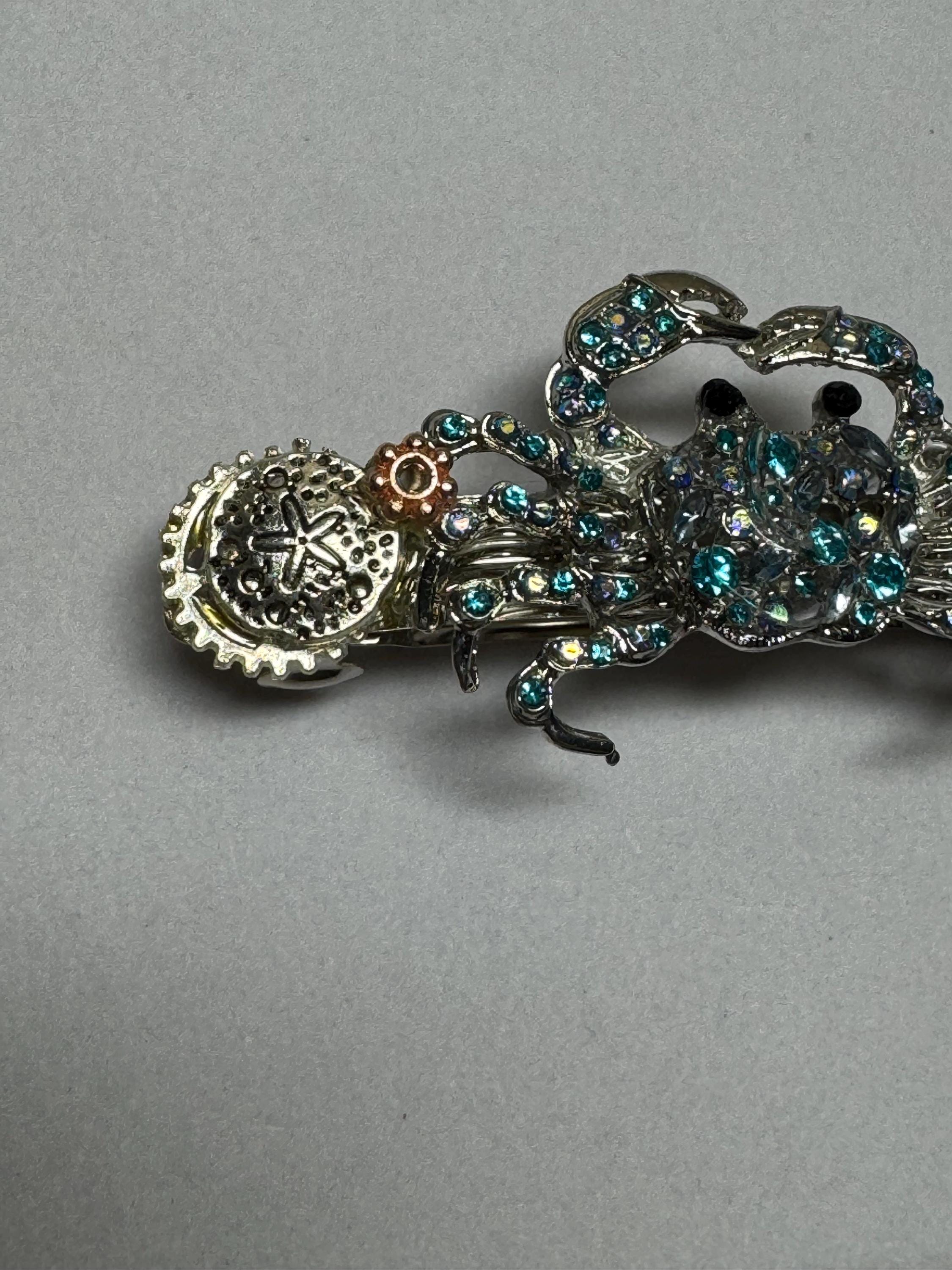Rhinestone Crab Metal Barrette