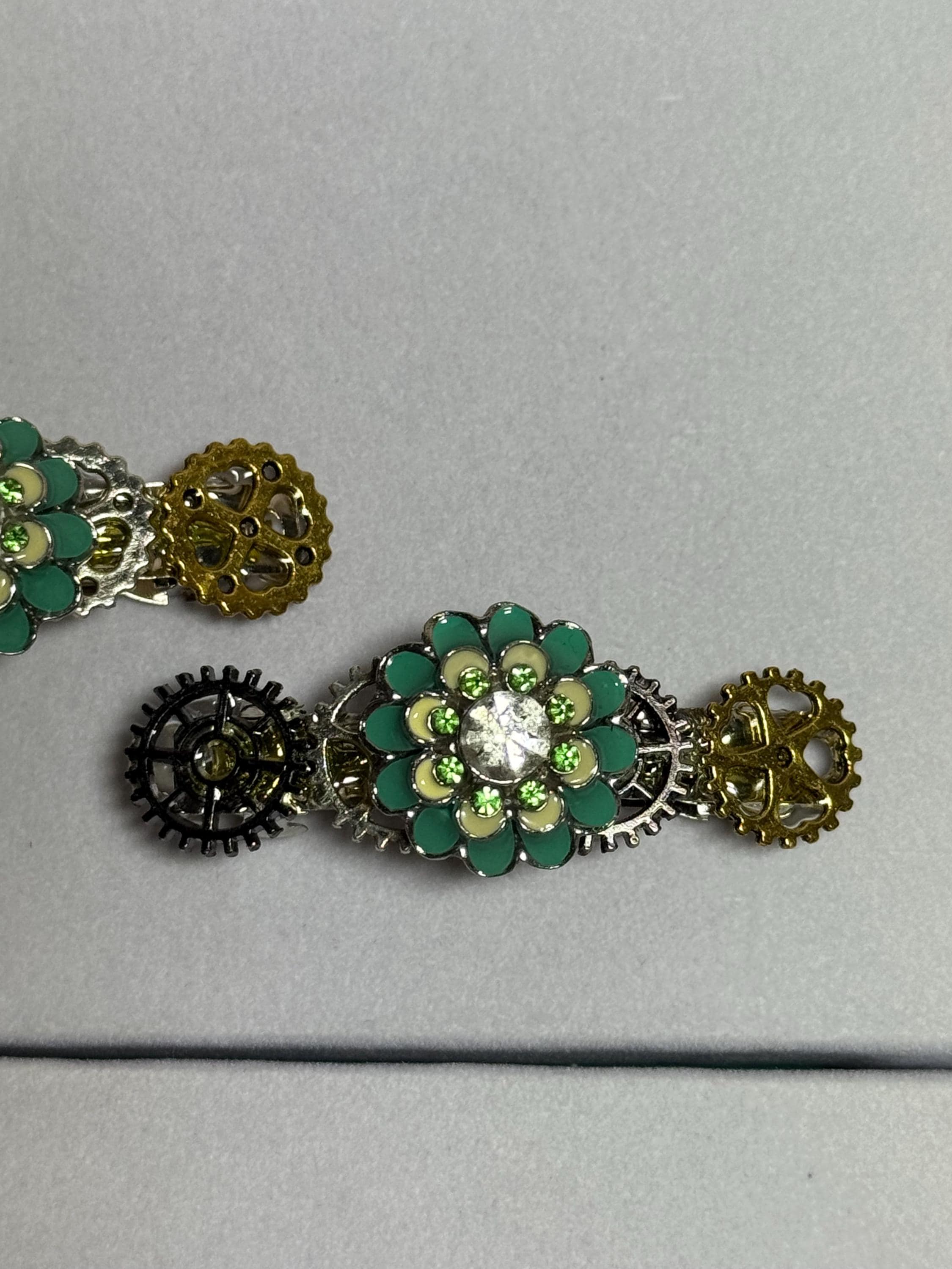Green Flower Pair of Barrettes