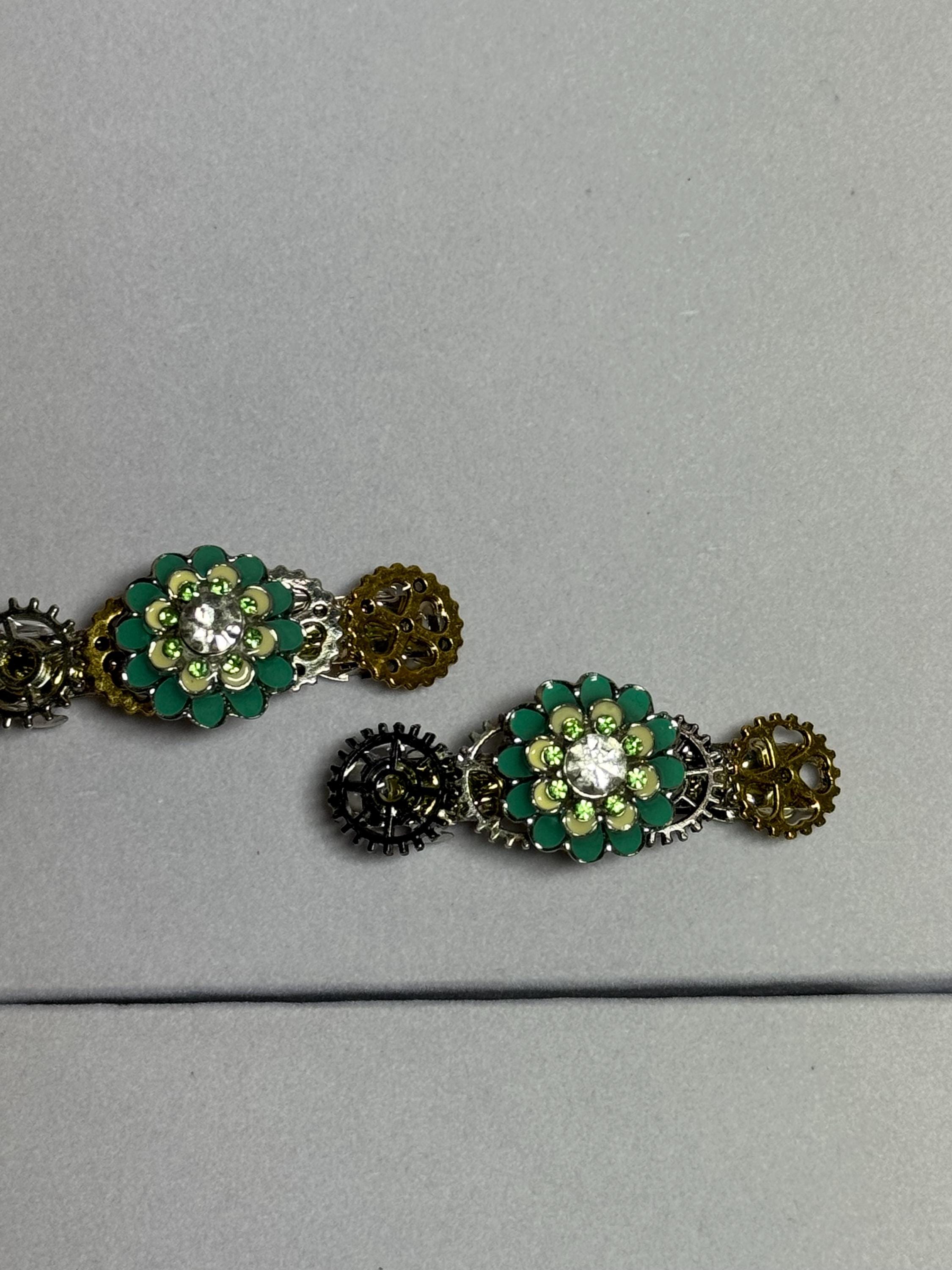 Green Flower Pair of Barrettes