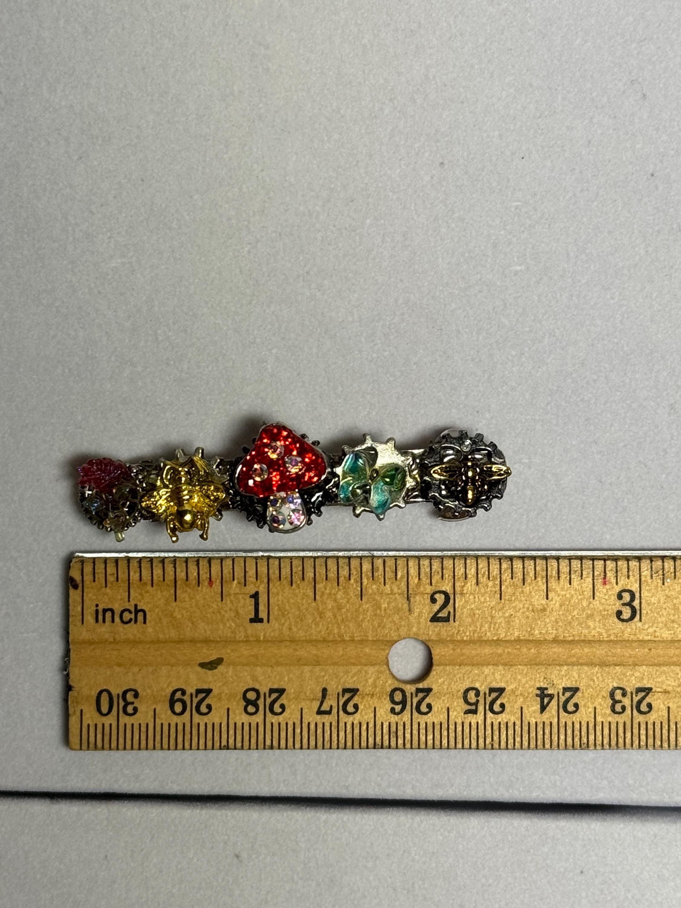 Rhinestone Mushroom Barrette Set