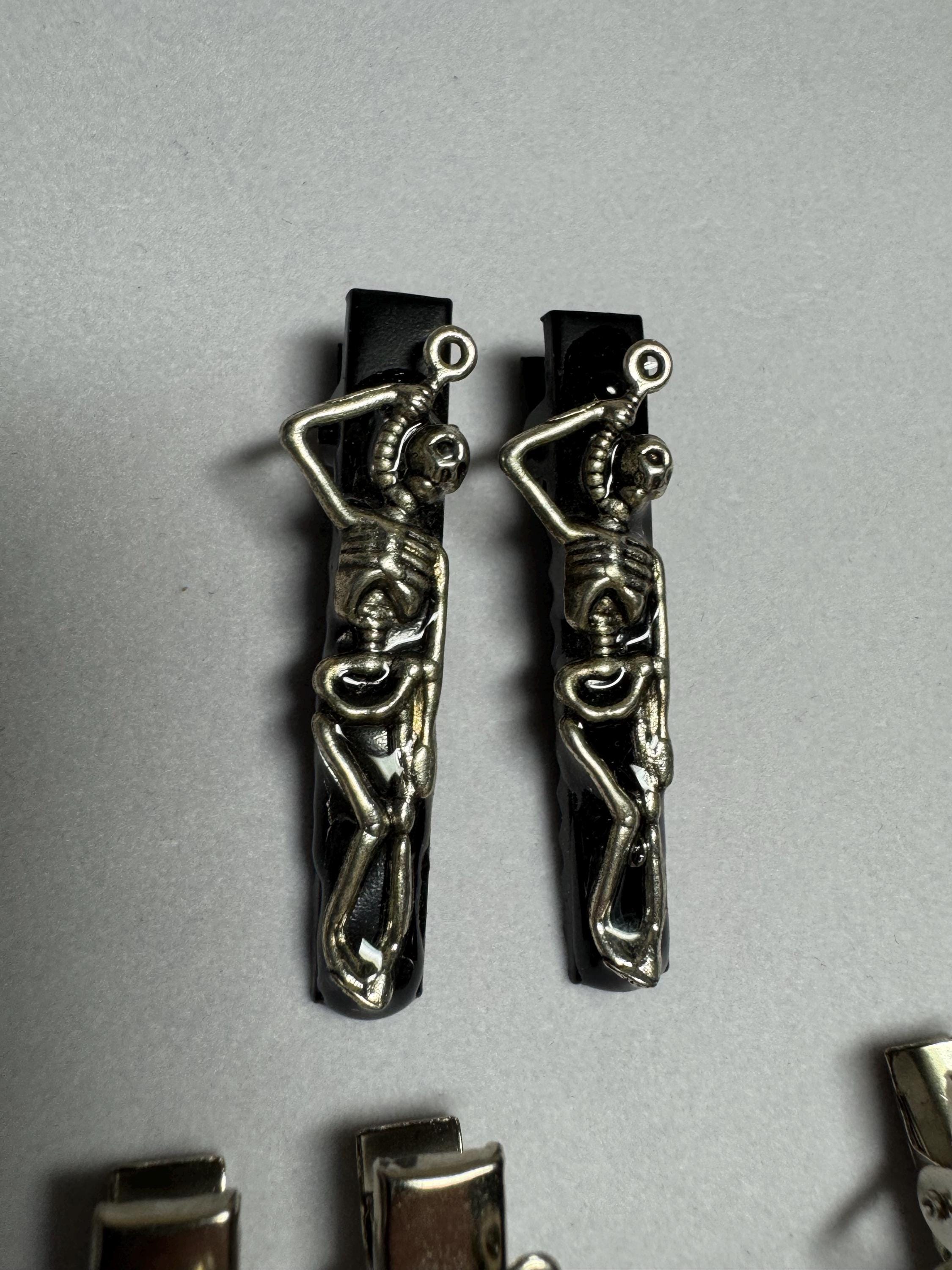 Pair of Small Skeleton Hair Clips Barrettes