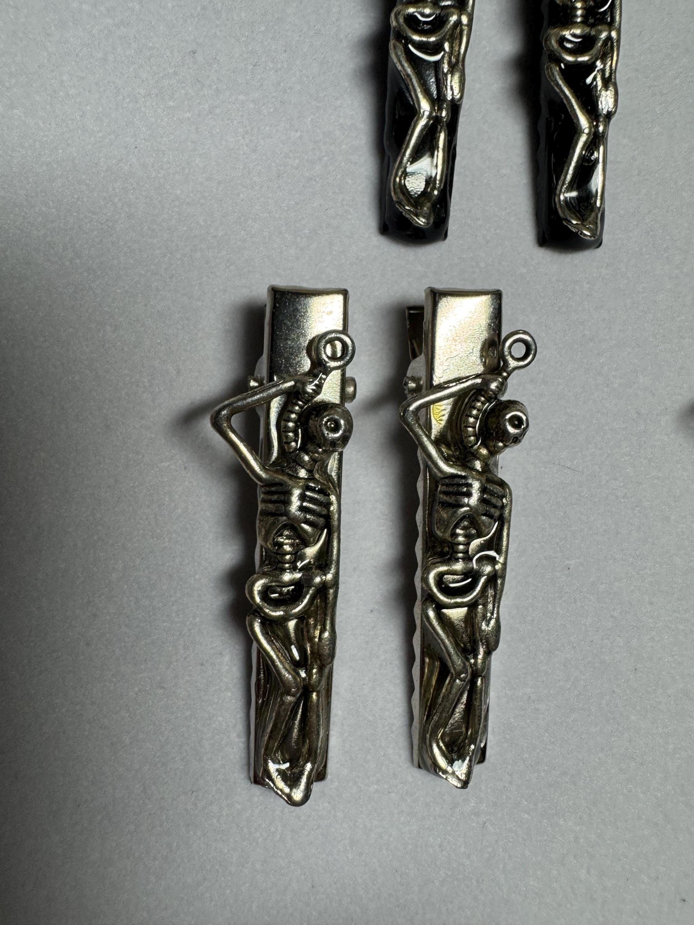 Pair of Small Skeleton Hair Clips Barrettes